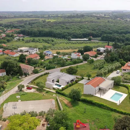 Nauta - Beautiful Ground Floor For 4 People With Playground & Sauna Pula Вилла